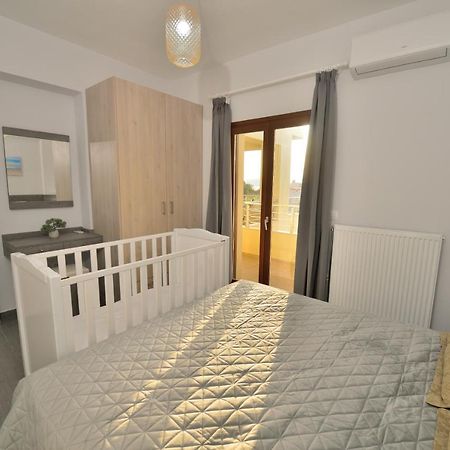 Ammos Apartment - Brand New, Stylish, By The Beach Kissamos Bagian luar foto