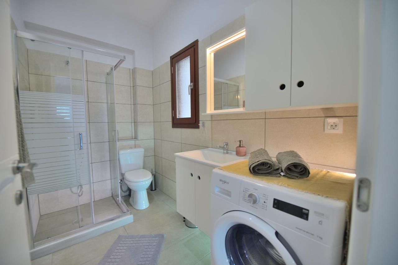 Ammos Apartment - Brand New, Stylish, By The Beach Kissamos Bagian luar foto